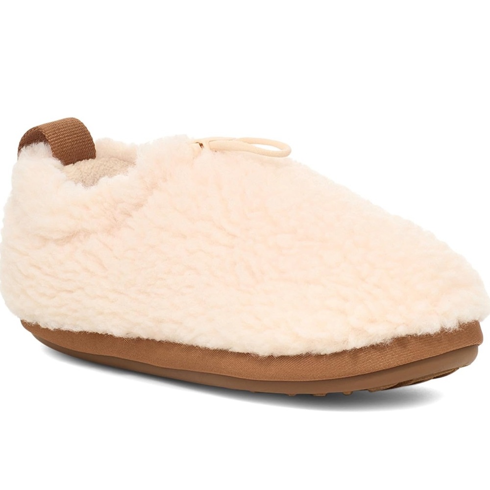 FANTASTIC CONDITION AUTHENTIC UGG PLUSHY T TODDLER